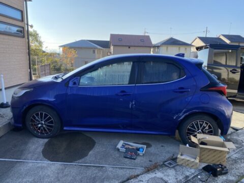 ヤリス　鈑金塗装